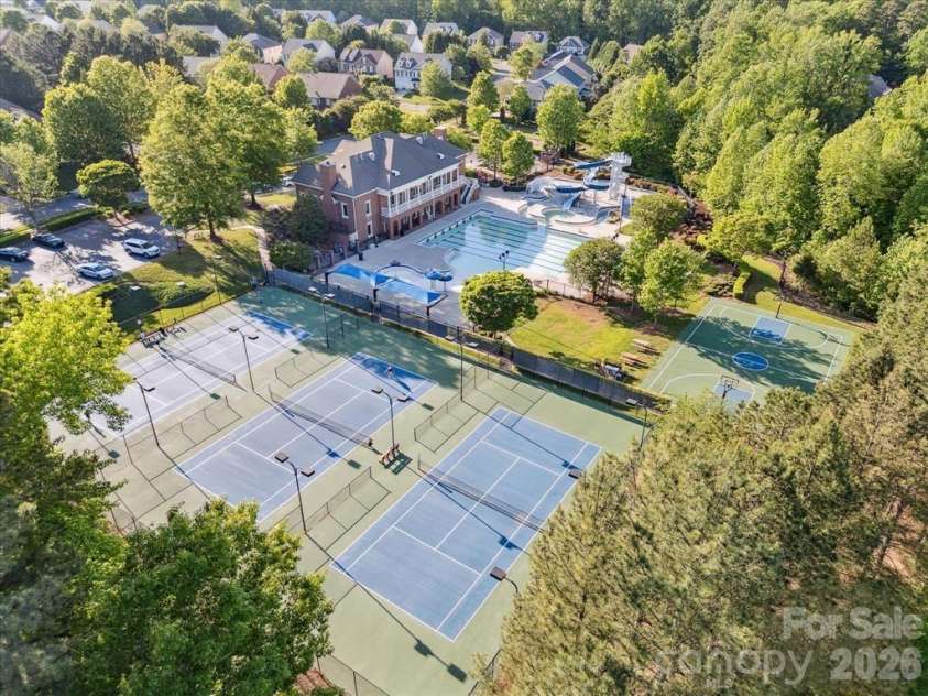 2008 Shalford Lane, Matthews, NC 28104.  MLS# CAR4364592, YatesRealty ID 20137. Community amenities 