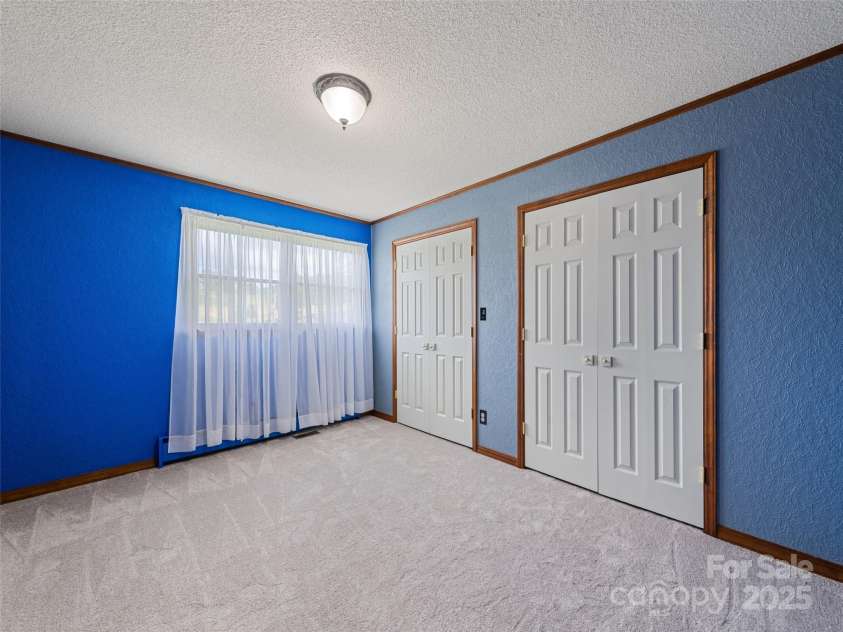 415 Crawford Road, Waynesville, NC 28785.  MLS# CAR4271871, YatesRealty ID 20137. 