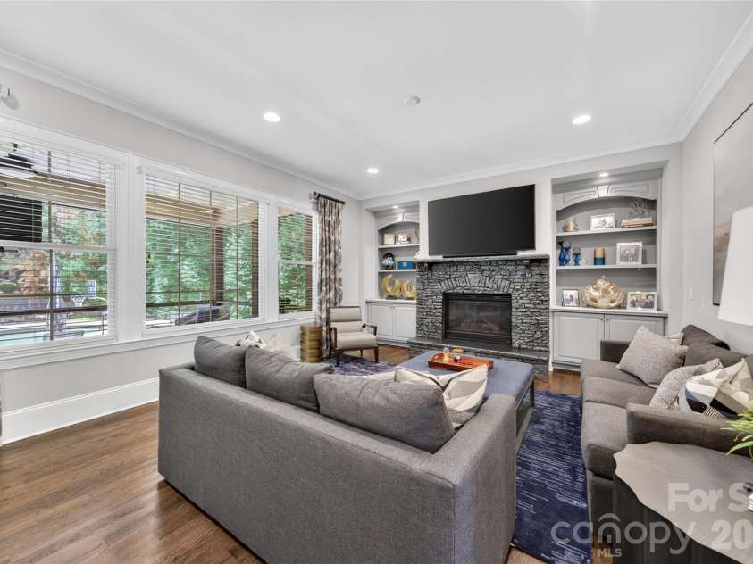 408 Montrose Drive, Waxhaw, NC 28173.  MLS# CAR4379109, YatesRealty ID 20138. 