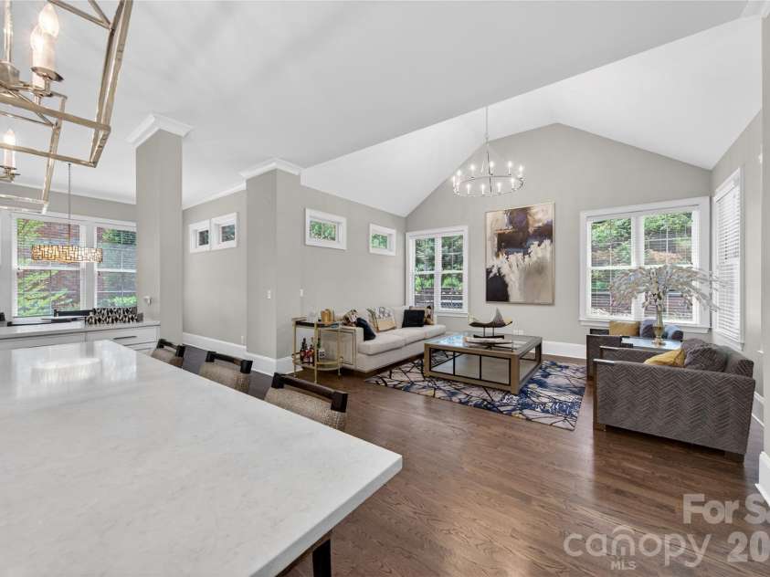 408 Montrose Drive, Waxhaw, NC 28173.  MLS# CAR4379109, YatesRealty ID 20138. 