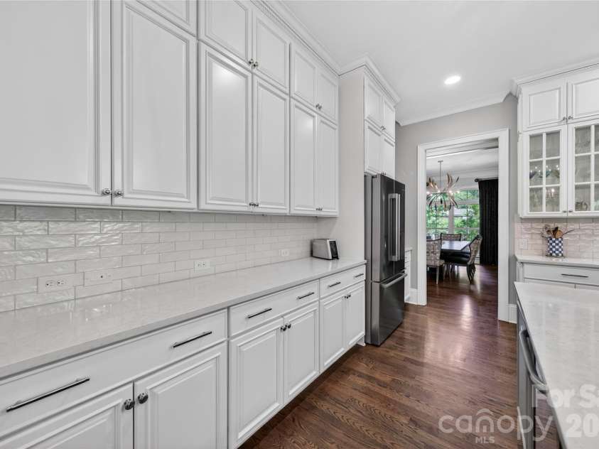 408 Montrose Drive, Waxhaw, NC 28173.  MLS# CAR4379109, YatesRealty ID 20138. 