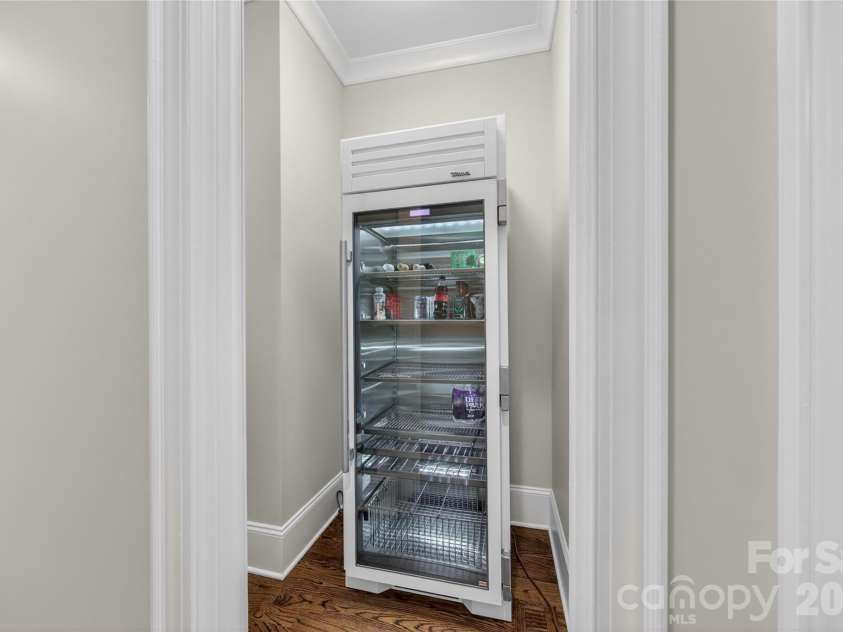 408 Montrose Drive, Waxhaw, NC 28173.  MLS# CAR4379109, YatesRealty ID 20138. 