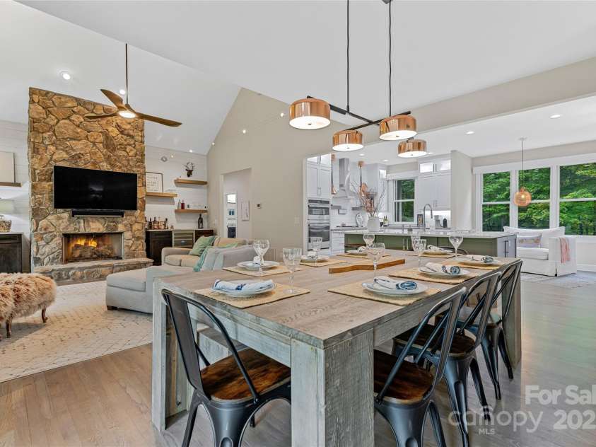 877 Winding Creek Road, Sapphire, NC 28774.  MLS# CAR4271118, YatesRealty ID 20138. 