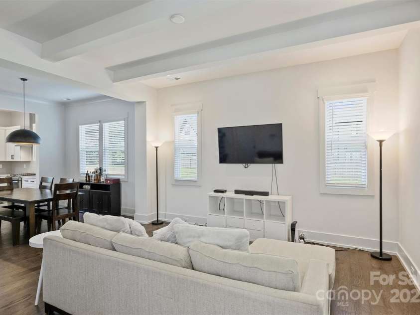1014 Drummond Avenue, Charlotte, NC 28205.  MLS# CAR4303187, YatesRealty ID 2014. 