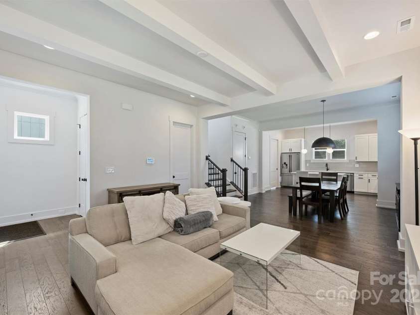 1014 Drummond Avenue, Charlotte, NC 28205.  MLS# CAR4303187, YatesRealty ID 2014. 