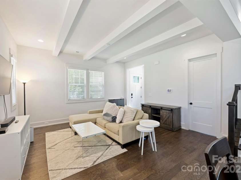 1014 Drummond Avenue, Charlotte, NC 28205.  MLS# CAR4303187, YatesRealty ID 2014. 