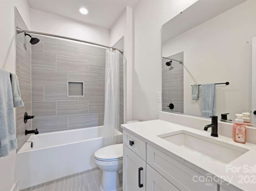 1014 Drummond Avenue, Charlotte, NC 28205.  MLS# CAR4303187, YatesRealty ID 2014. 