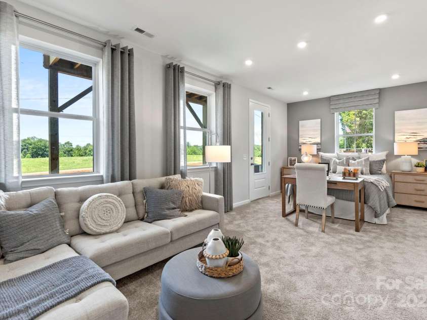 4375 Reed Creek Drive, Sherrills Ford, NC 28673.  MLS# CAR4197118, YatesRealty ID 2014. 