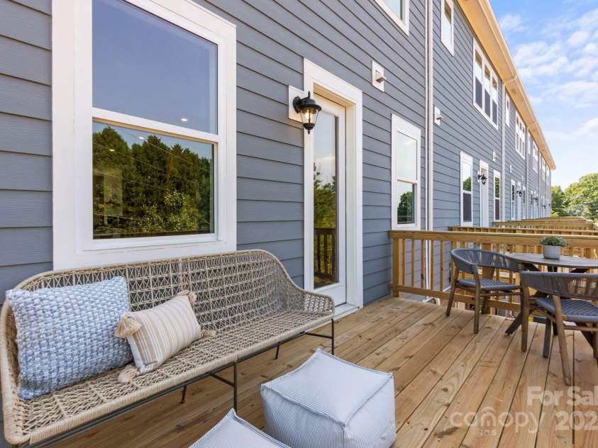 4375 Reed Creek Drive, Sherrills Ford, NC 28673.  MLS# CAR4197118, YatesRealty ID 2014. 