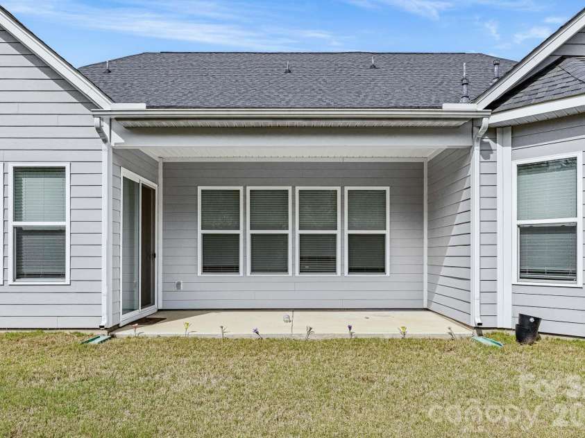 2036 Oliver Terrace, Fort Mill, SC 29707.  MLS# CAR4372743, YatesRealty ID 20143. 