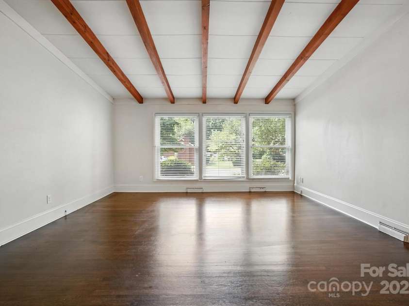 5229 Milford Road, Charlotte, NC 28210.  MLS# CAR4271289, YatesRealty ID 20144. 