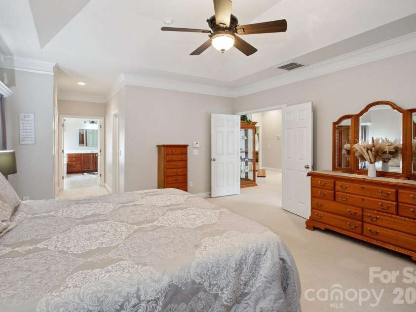 9018 Kensington Forest Drive, Harrisburg, NC 28075.  MLS# CAR4360235, YatesRealty ID 20144. 