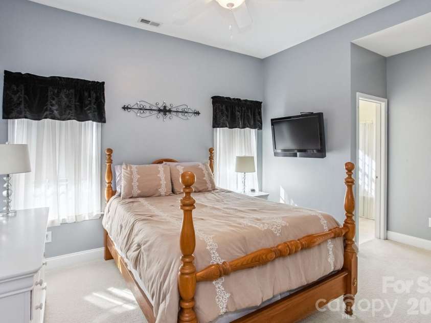 9018 Kensington Forest Drive, Harrisburg, NC 28075.  MLS# CAR4360235, YatesRealty ID 20144. 