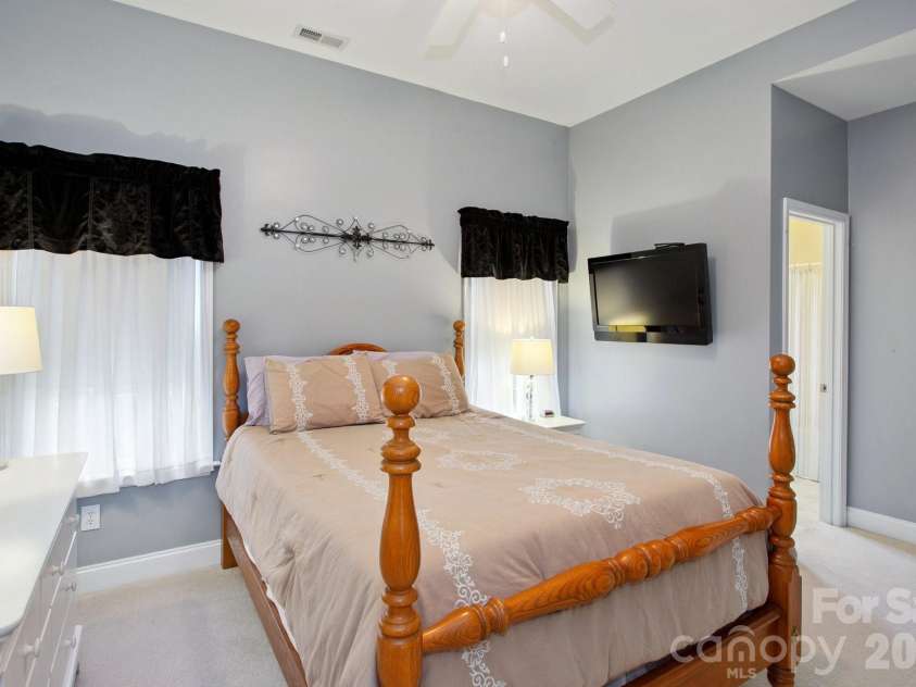 9018 Kensington Forest Drive, Harrisburg, NC 28075.  MLS# CAR4360235, YatesRealty ID 20144. 