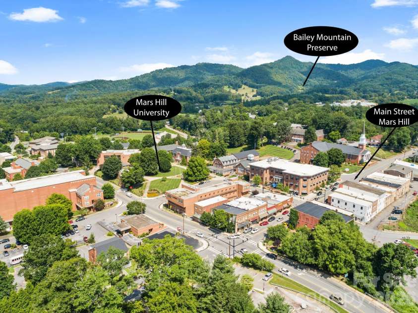 2665 El Miner Drive, Mars Hill, NC 28754.  MLS# CAR4374532, YatesRealty ID 20145. Downtown Mars Hill