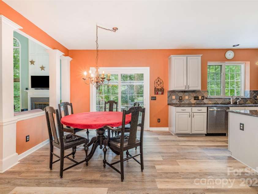 8219 Beardsley Drive, Charlotte, NC 28269.  MLS# CAR4267030, YatesRealty ID 20146. 