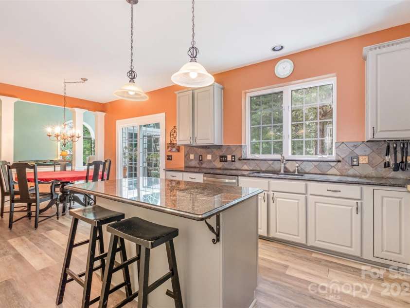 8219 Beardsley Drive, Charlotte, NC 28269.  MLS# CAR4267030, YatesRealty ID 20146. 