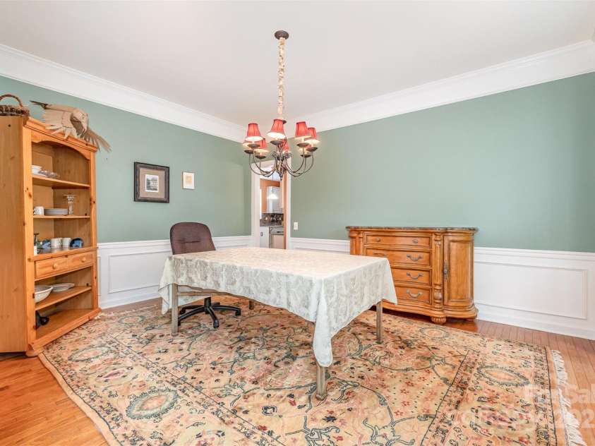 8219 Beardsley Drive, Charlotte, NC 28269.  MLS# CAR4267030, YatesRealty ID 20146. 