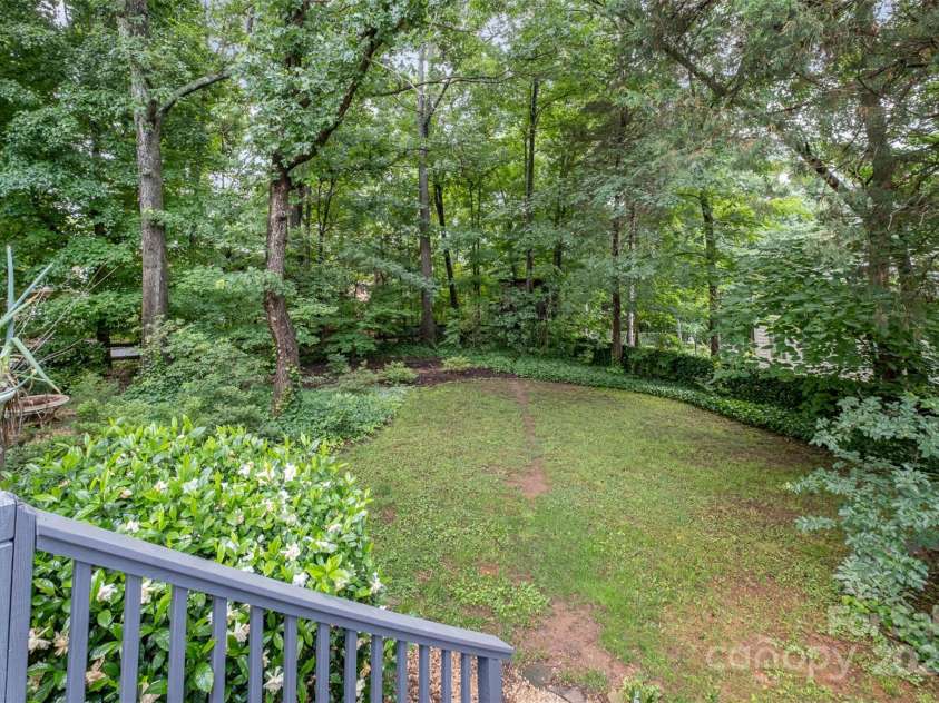 8219 Beardsley Drive, Charlotte, NC 28269.  MLS# CAR4267030, YatesRealty ID 20146. 