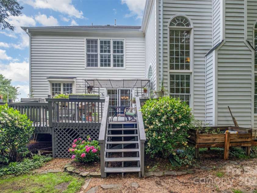 8219 Beardsley Drive, Charlotte, NC 28269.  MLS# CAR4267030, YatesRealty ID 20146. 