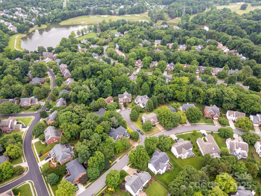 8219 Beardsley Drive, Charlotte, NC 28269.  MLS# CAR4267030, YatesRealty ID 20146. 
