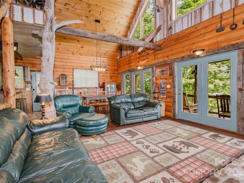 1145 Eagles Roost Road, Bryson City, NC 28713.  MLS# CAR4269508, YatesRealty ID 20147. 