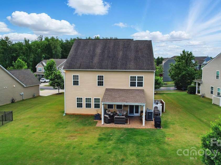 14316 Baytown Court, Huntersville, NC 28078.  MLS# CAR4258844, YatesRealty ID 20148. 