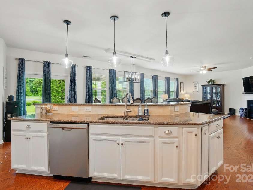14316 Baytown Court, Huntersville, NC 28078.  MLS# CAR4258844, YatesRealty ID 20148. 