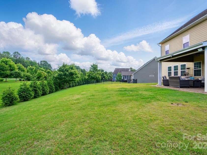 14316 Baytown Court, Huntersville, NC 28078.  MLS# CAR4258844, YatesRealty ID 20148. 
