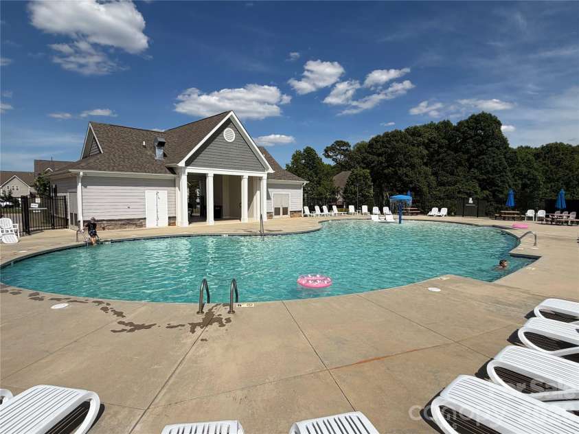 2519 Logan Caroline Lane, Monroe, NC 28110.  MLS# CAR4378299, YatesRealty ID 20148. 