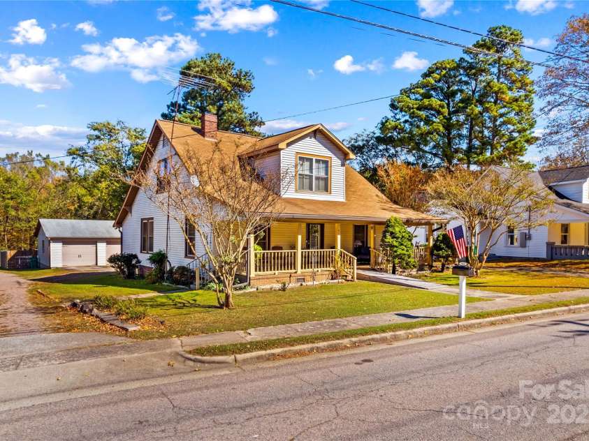 501 Main Street, Granite Quarry, NC 28146.  MLS# CAR4316463, YatesRealty ID 2015. 