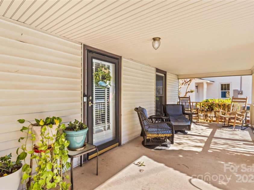 501 Main Street, Granite Quarry, NC 28146.  MLS# CAR4316463, YatesRealty ID 2015. 