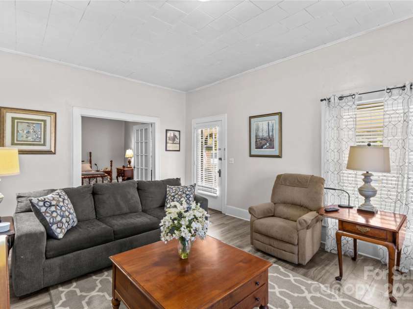 501 Main Street, Granite Quarry, NC 28146.  MLS# CAR4316463, YatesRealty ID 2015. 