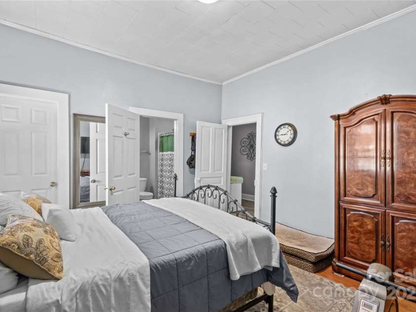 501 Main Street, Granite Quarry, NC 28146.  MLS# CAR4316463, YatesRealty ID 2015. 