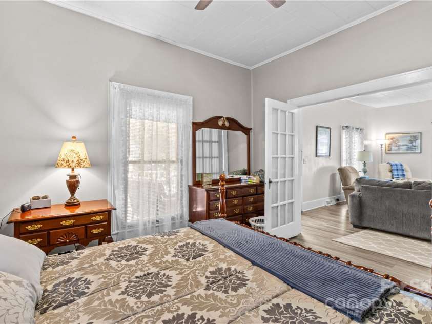 501 Main Street, Granite Quarry, NC 28146.  MLS# CAR4316463, YatesRealty ID 2015. 