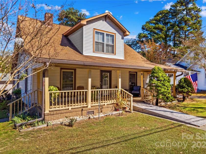 501 Main Street, Granite Quarry, NC 28146.  MLS# CAR4316463, YatesRealty ID 2015. 