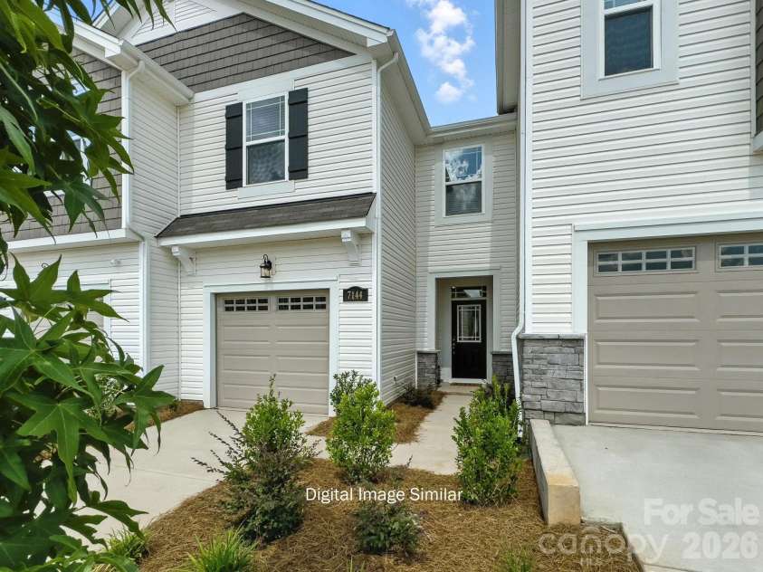 6036 Mallow Crossing Lane, Charlotte, NC 28213.  MLS# CAR4343755, YatesRealty ID 2015. 