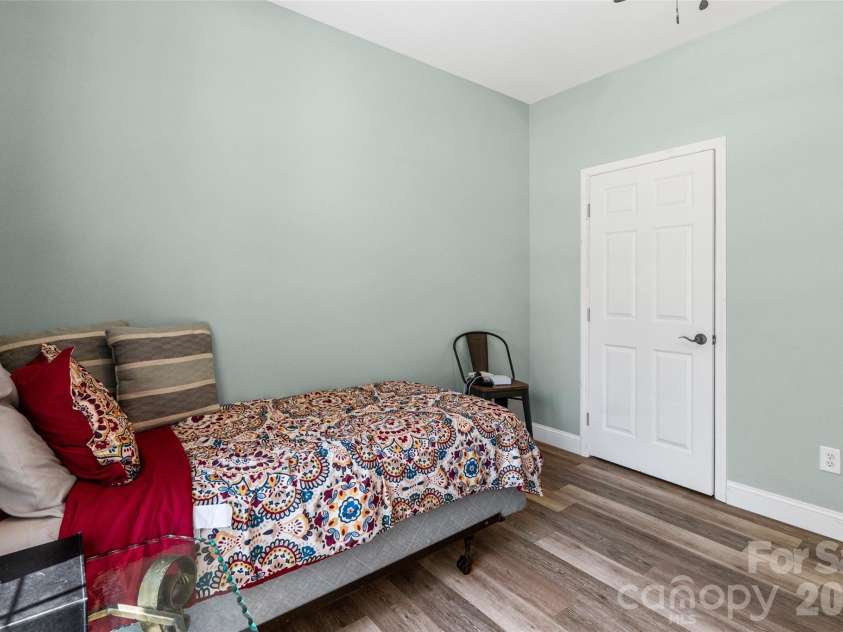 374 Giles Road, McConnells, SC 29726.  MLS# CAR4374017, YatesRealty ID 20150. 