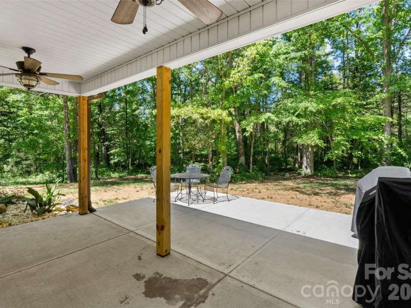 374 Giles Road, McConnells, SC 29726.  MLS# CAR4374017, YatesRealty ID 20150. 