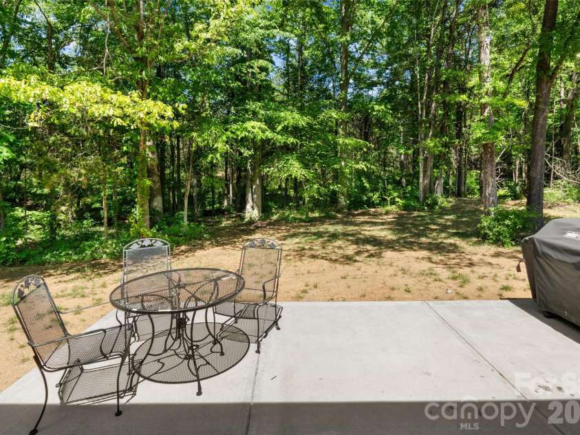 374 Giles Road, McConnells, SC 29726.  MLS# CAR4374017, YatesRealty ID 20150. 