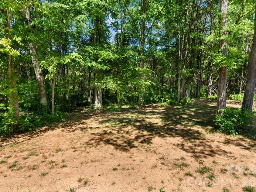 374 Giles Road, McConnells, SC 29726.  MLS# CAR4374017, YatesRealty ID 20150. 