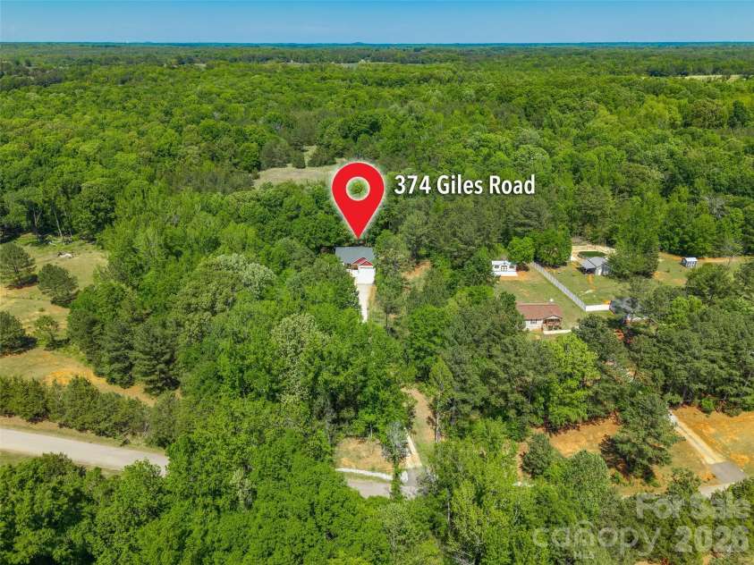 374 Giles Road, McConnells, SC 29726.  MLS# CAR4374017, YatesRealty ID 20150. 