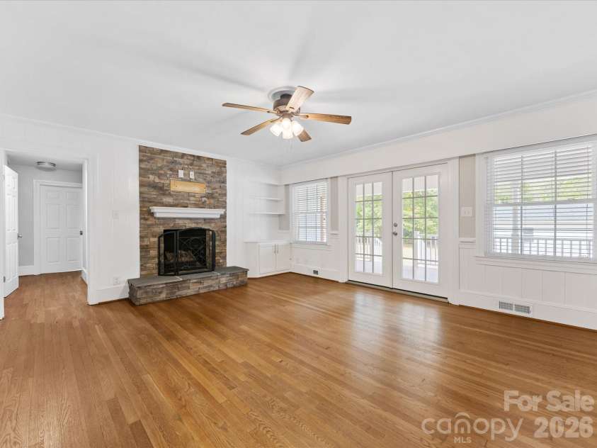 100 Forest Hills Drive, Monroe, NC 28112.  MLS# CAR4353171, YatesRealty ID 20151. Great Room
