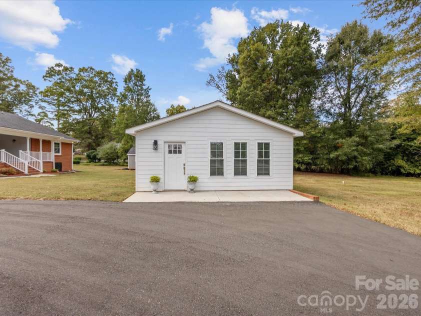 100 Forest Hills Drive, Monroe, NC 28112.  MLS# CAR4353171, YatesRealty ID 20151. Guest Cottage
