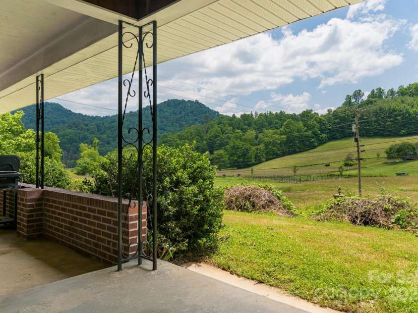 546 Scronce Creek Road, Burnsville, NC 28714.  MLS# CAR4243837, YatesRealty ID 20153. Porch with Views
