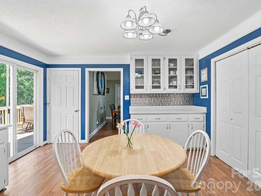 2078 Rock Springs Circle, Denver, NC 28037.  MLS# CAR4375811, YatesRealty ID 20154. 
