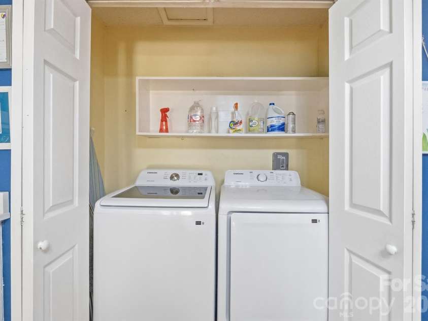 2078 Rock Springs Circle, Denver, NC 28037.  MLS# CAR4375811, YatesRealty ID 20154. 