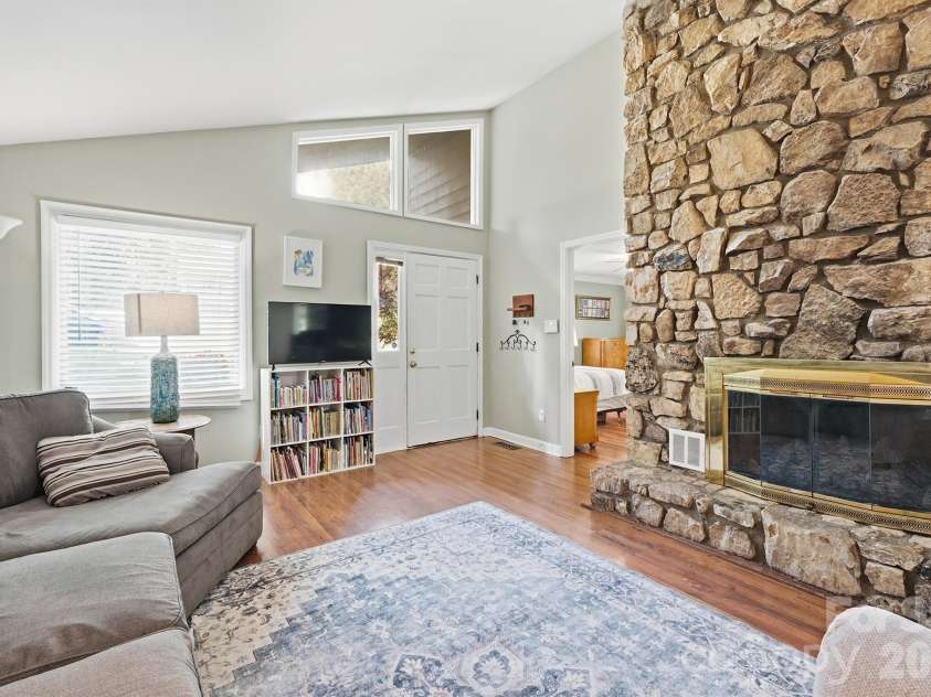 2078 Rock Springs Circle, Denver, NC 28037.  MLS# CAR4375811, YatesRealty ID 20154. 