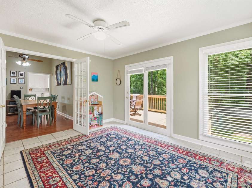 2078 Rock Springs Circle, Denver, NC 28037.  MLS# CAR4375811, YatesRealty ID 20154. 