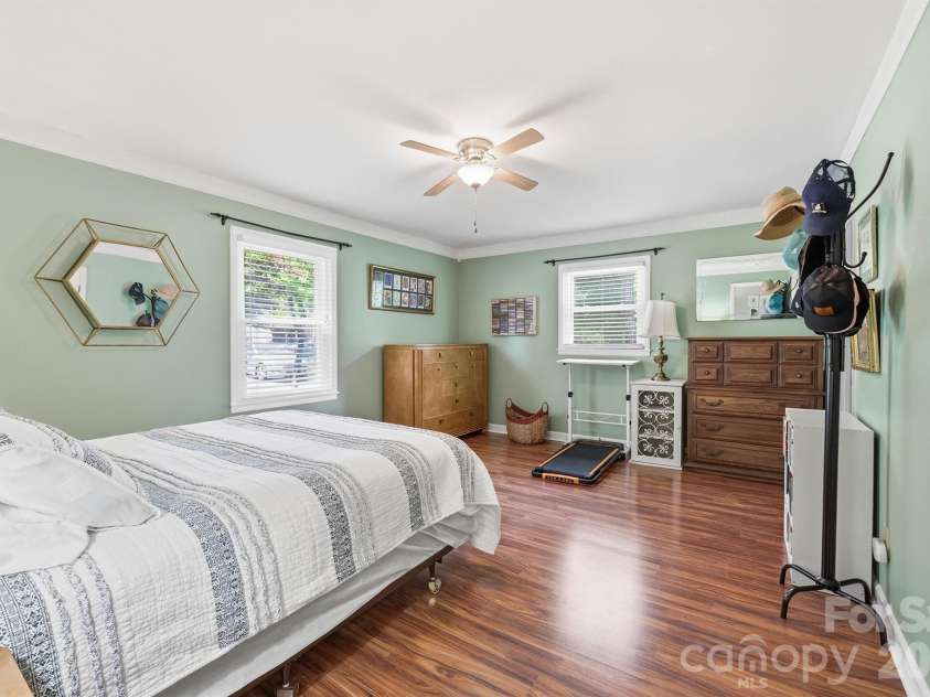 2078 Rock Springs Circle, Denver, NC 28037.  MLS# CAR4375811, YatesRealty ID 20154. 